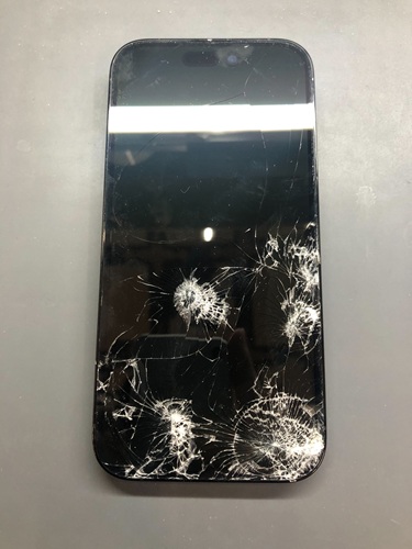 一宮市】iphone 14pro 画面割れ 画面交換 木曽川 テラスウォーク一宮店